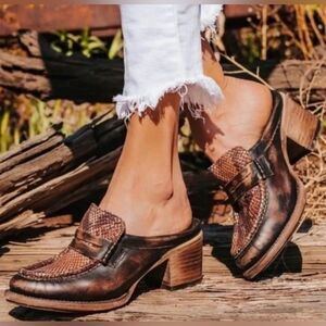 FREEBIRD by Steven Collins Leather Mule in snake embossed brown 10